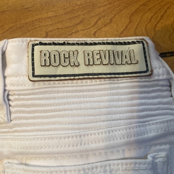 Rock Revival White Skinny Jeans with Sleek Fit - Picture 7 of 8